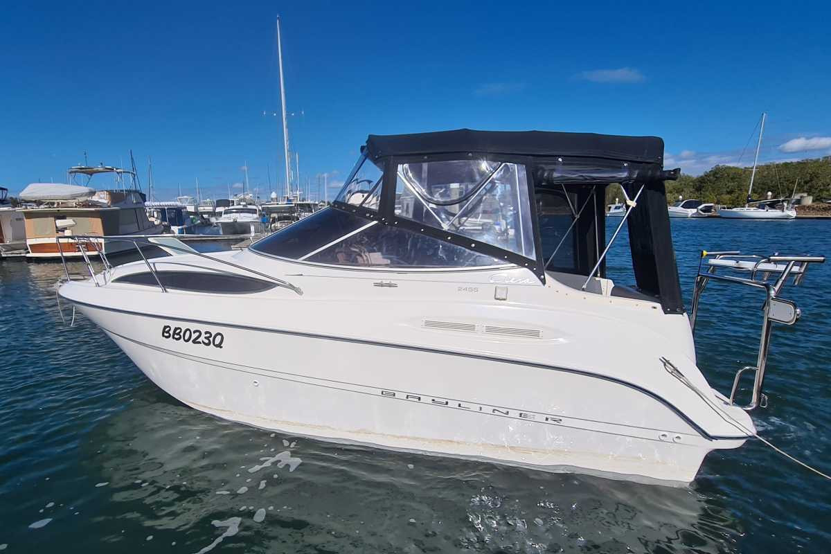 Bayliner 2455