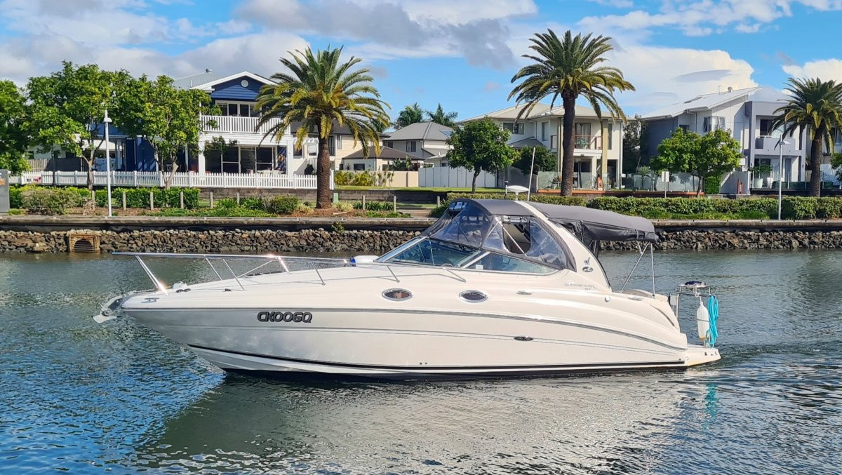 Sea Ray 315 Sundancer for sale Gold Coast