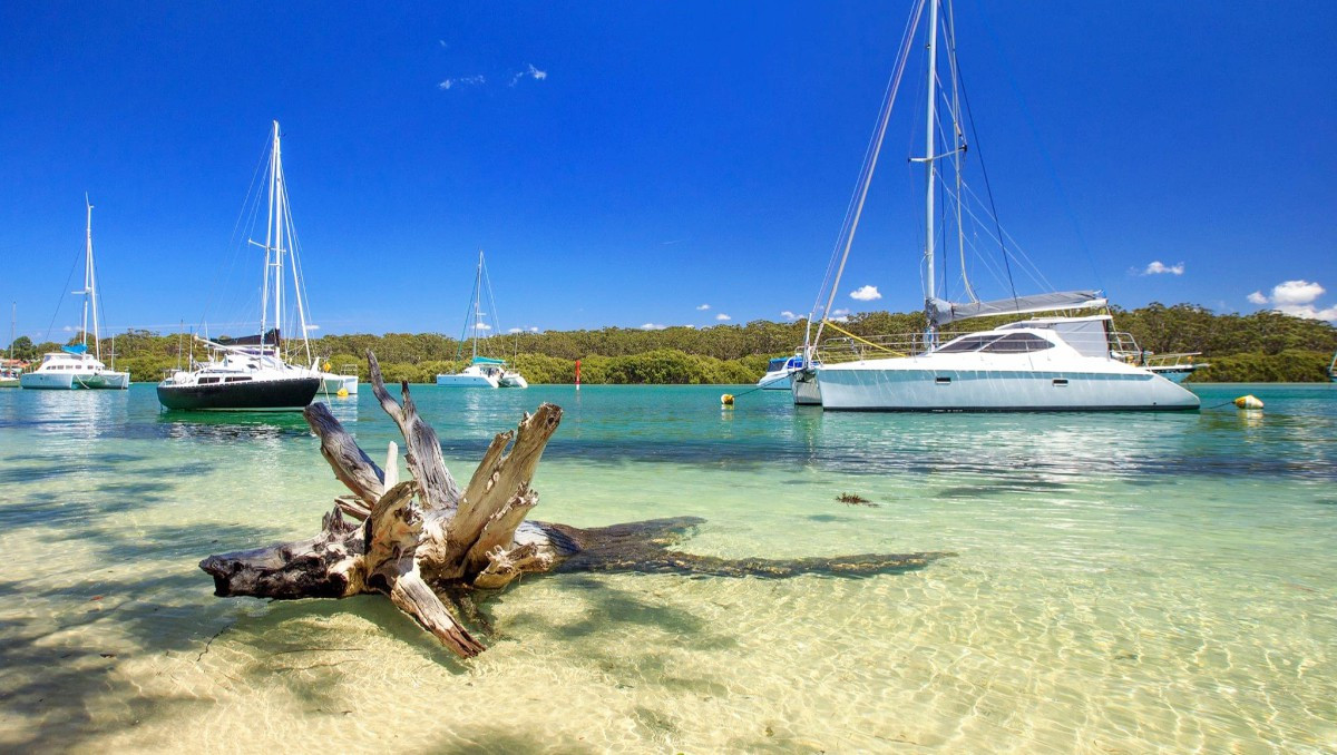 Tasman  35 Catamaran